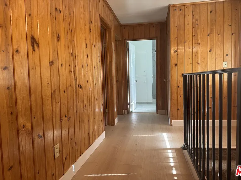 2317 Maplewood Way — Photo 17