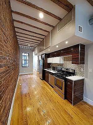 3rd image of 897 Saint Johns Pl #3A