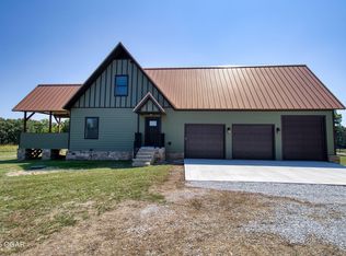 43 Spring Flood Rd, Goodman, MO 64843
