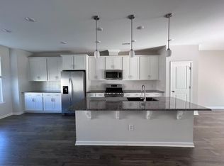 1252 Commack Dr, Durham, NC 27703