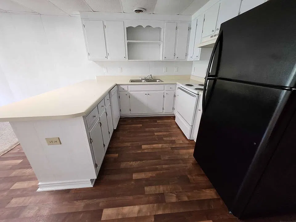 1 bed, 800 sqft, $750 — Photo 2