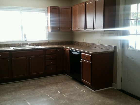 kitchen (2)