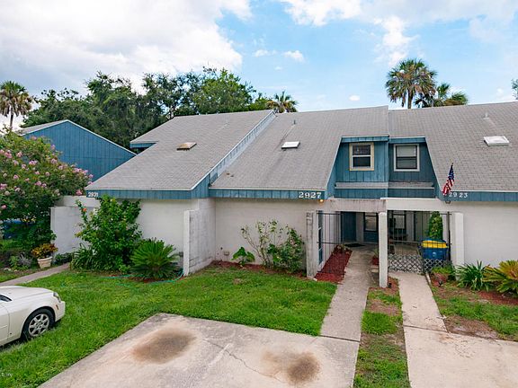 3rd image of 2927 Bayshore Dr E