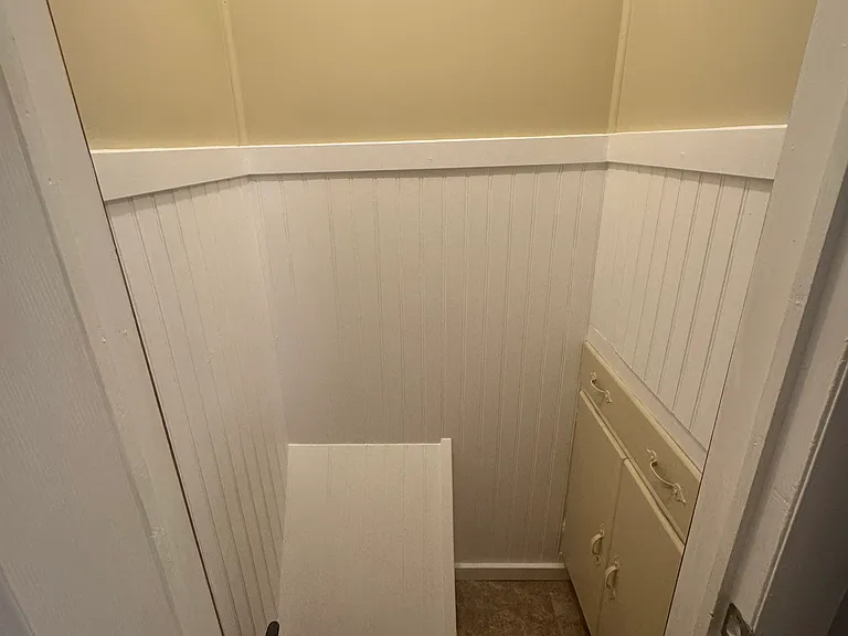 50 Baron De Hirsch Rd — Photo 11