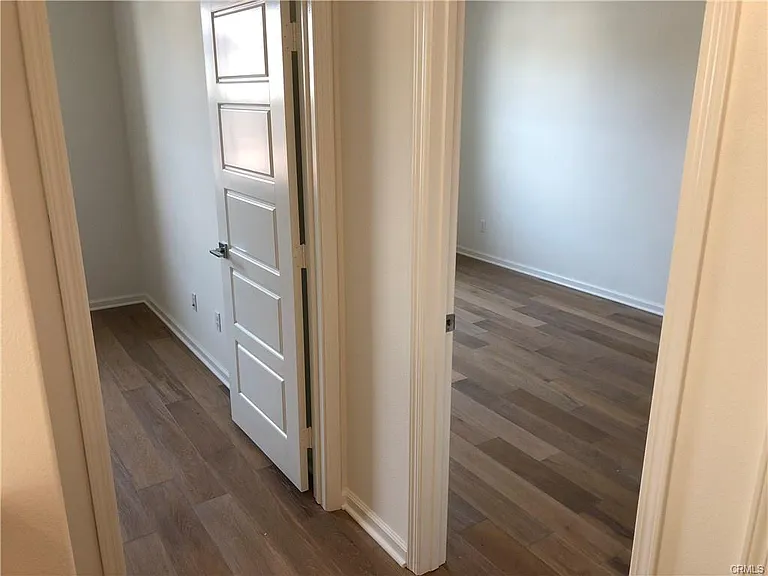 90 Lavender — Photo 21