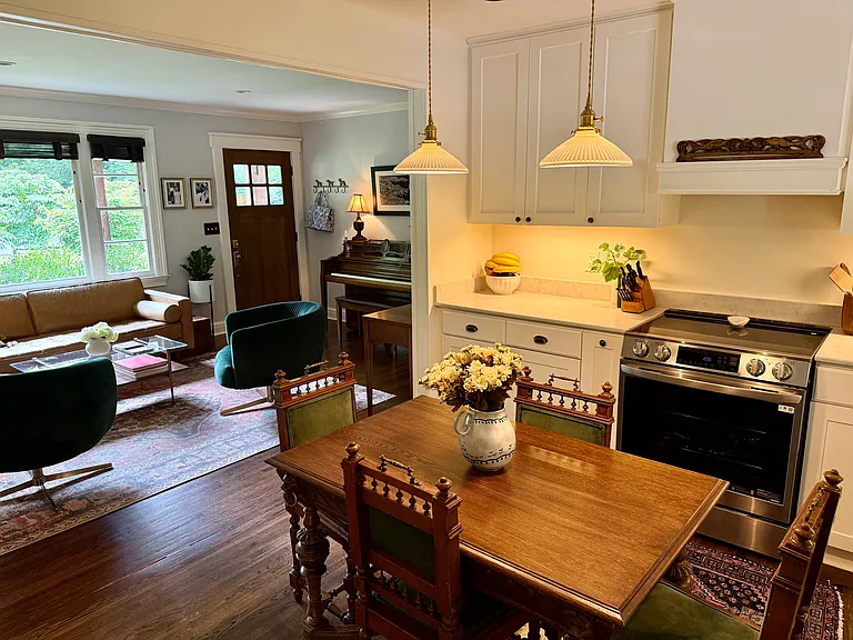 3702 Tibbs Dr — Photo 2