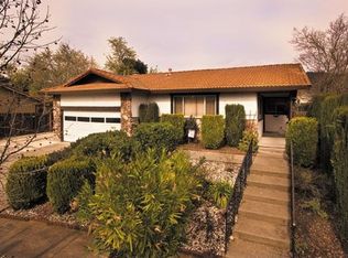 5542 El Encanto Cir, Santa Rosa, CA 95409
