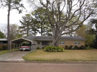 1512 Winterset Ave, Yazoo City, MS 39194