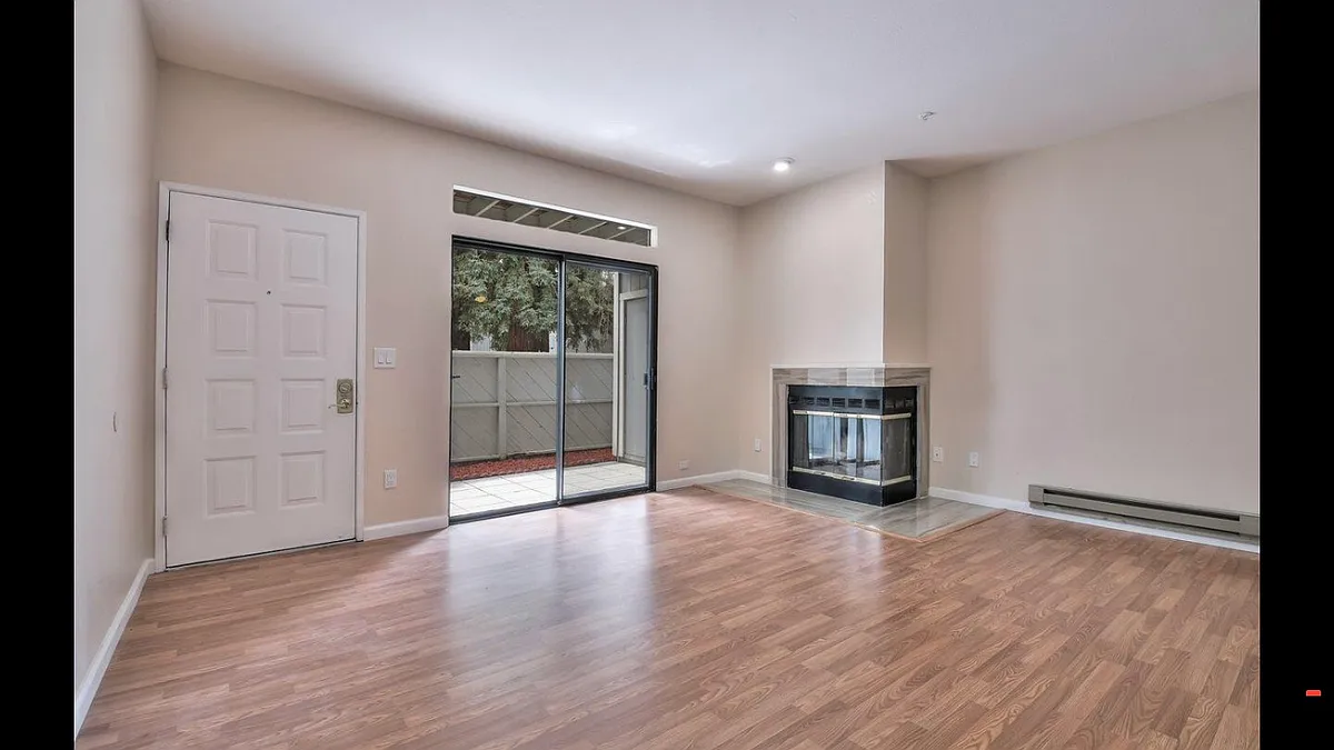 Building Photo - 37441 Parish Cir