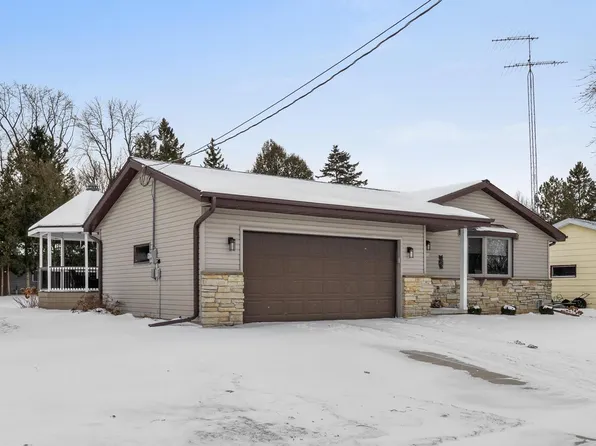 1209 E Thomas STREET, Manitowoc, WI 54220