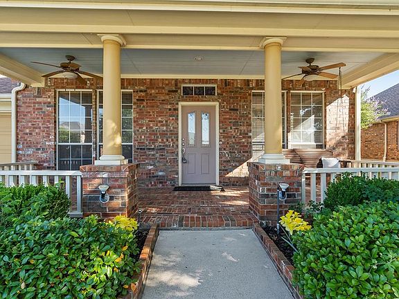 3rd image of 624 Gwyndellons Ln