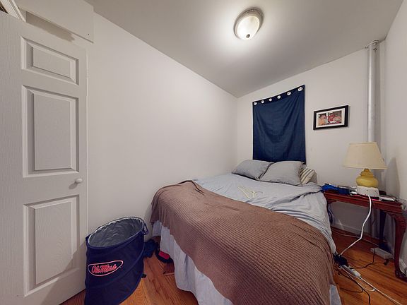 5th image of 104 2nd Ave APT 1B