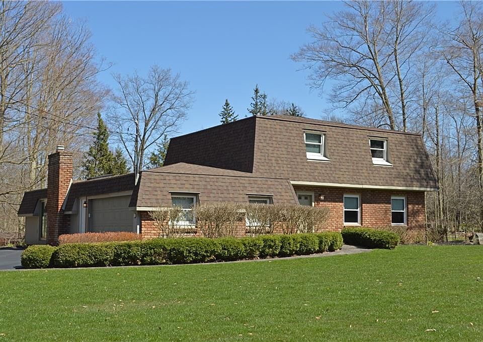 1st image of 36 Fairwood Dr