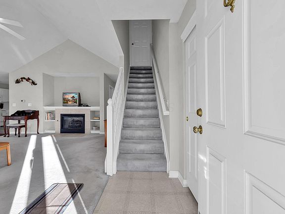 2nd image of 7858 Meadowlark Ln N