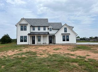 8900 Kulow Rd, Sealy, TX 77474