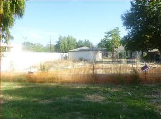 449 Hawkins St, Hollister, CA