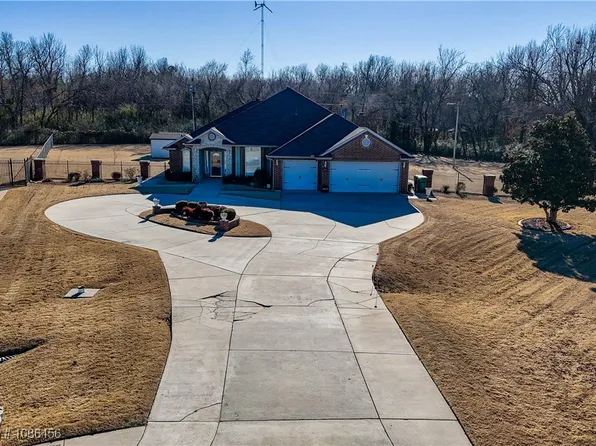 3809 Kings Ct, Oklahoma City, OK 73121