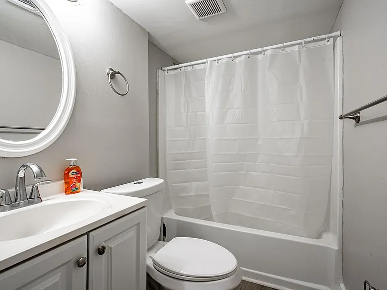 Conley Dr — Photo 7