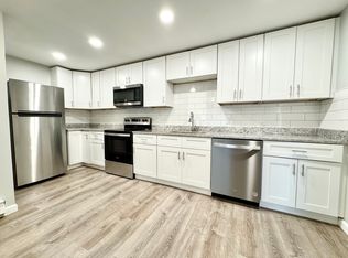 433 Sunderland Rd #E, Worcester, MA 01604