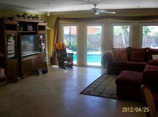 2430 SE 7th St, Pompano Beach, FL 33062