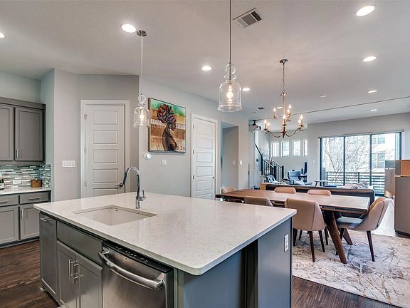 2nd image of 7843 Verona Pl