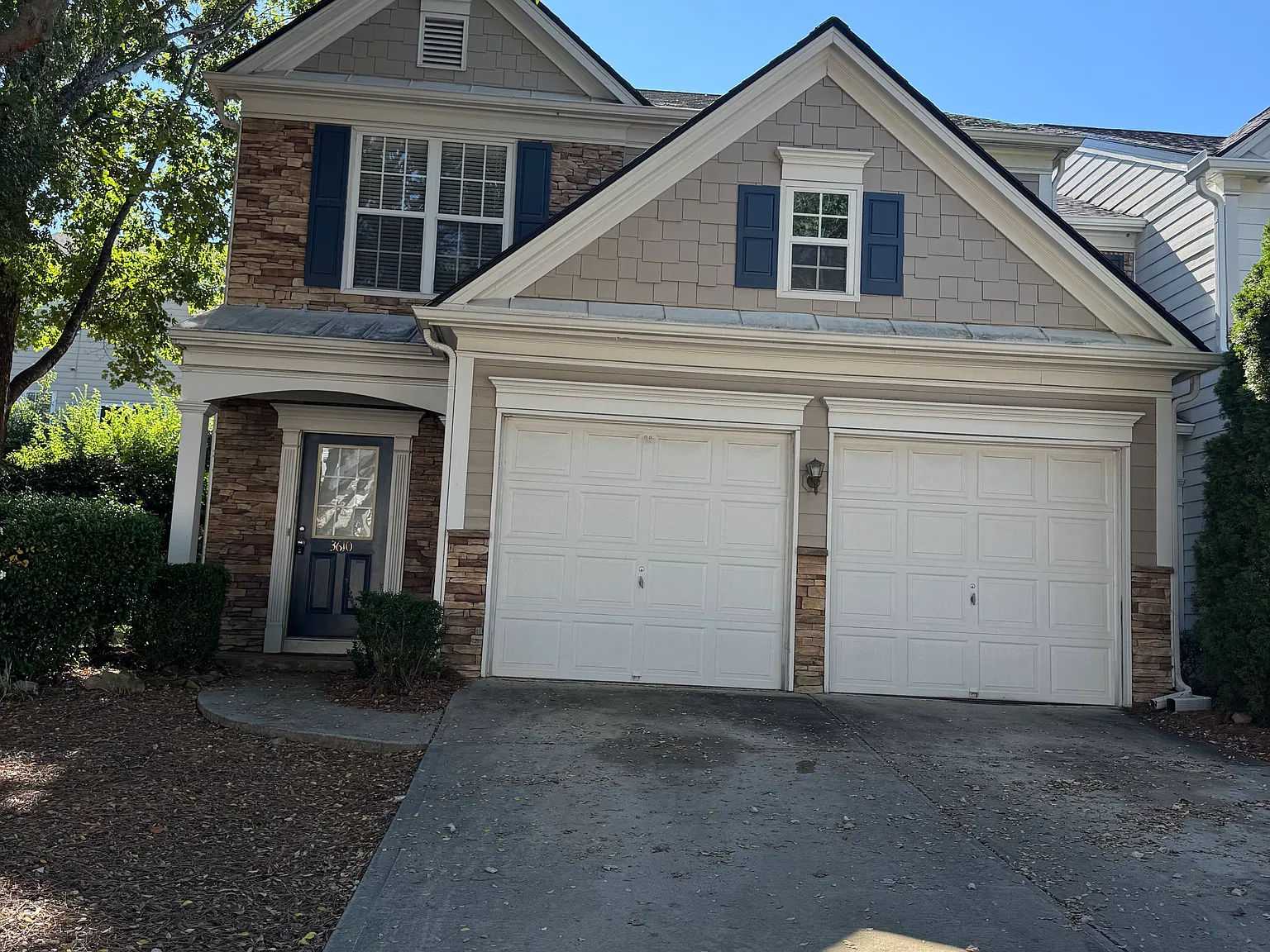 3 bed, 1908 sqft, $2,350 — Photo 1