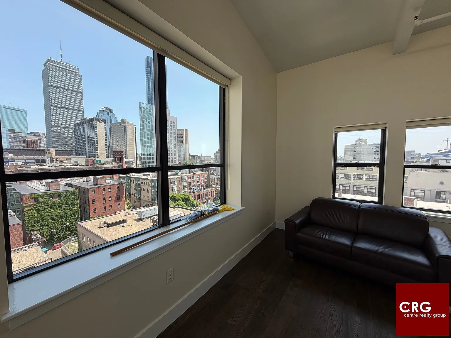2 bed, 2.0 bath, $5,450 — Photo 4
