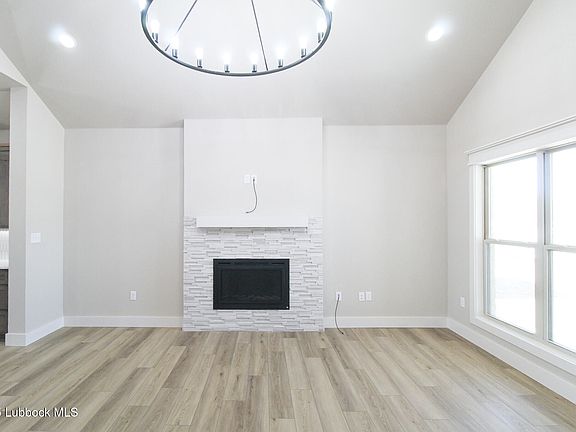 2nd image of 5807 Venita Ave