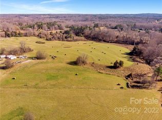 1318 Stony Point Rd, Shelby, NC 28150