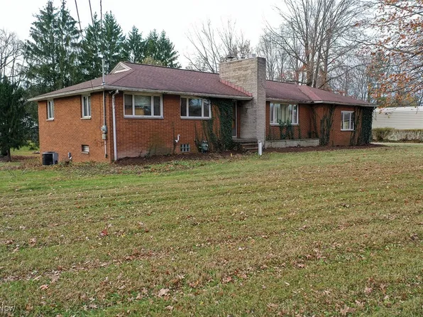 10945 Nellabrook Ave NE, Alliance, OH 44601