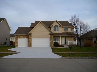 815 NW Rockcrest Rd, Ankeny, IA 50023