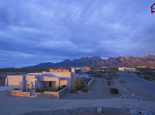 8705 Regal Mist Ct, Las Cruces, NM 88011
