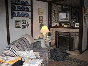 5th image of 515 Chautauqua Ave