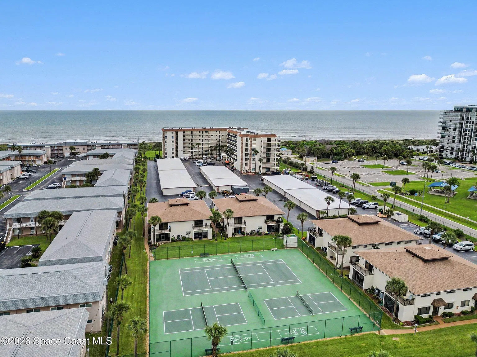 2 bed, 2.0 bath, 1316 sqft, $2,850 — Photo 3