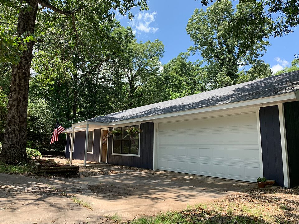 1st image of 8007 Pine Ln
