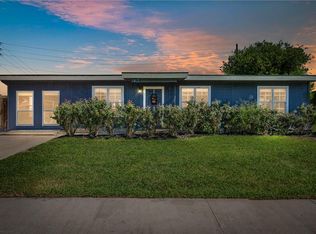 810 Adel Dr, Corpus Christi, TX 78412