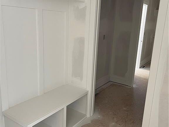 5th image of 4705 NE 88th St