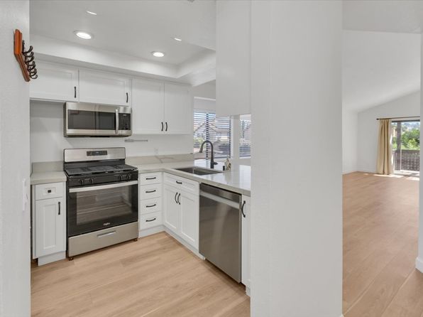 32552 Alipaz St APT 2D