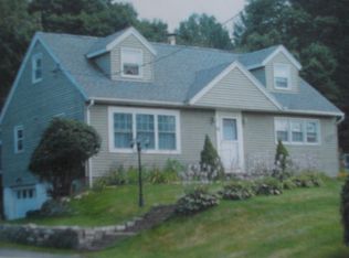 21 Starr Rd, Troy, NY 12182