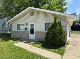 21960 Panama Ave, Warren, MI 48091