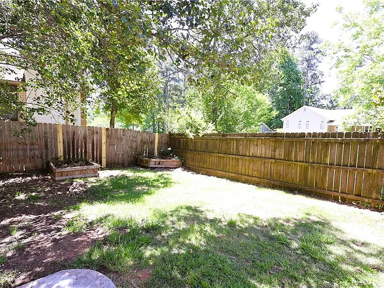 1092 Mountain Springs Dr NW — Photo 28