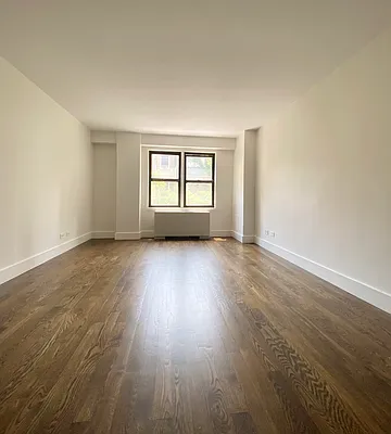 Rented by Oxford Property Group | media 12