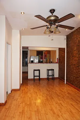 Rented by Citi Nest Group LLC | media 19