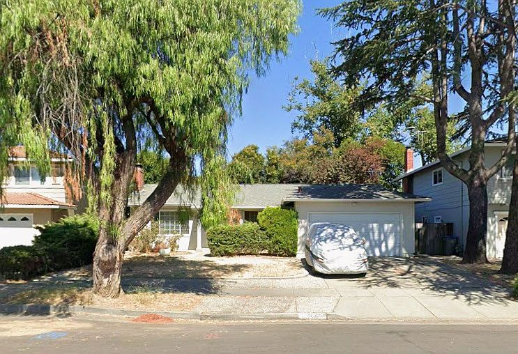 1st image of 2849 Westberry Dr