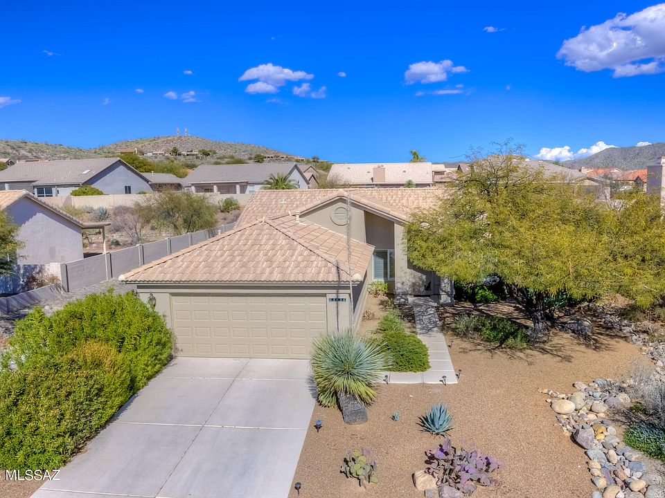 1st image of 65636 E Rose Crest Dr