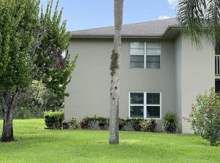 22 Lake Vista Trl APT 107, Port Saint Lucie, FL 34952