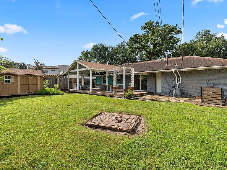 5110 Hialeah Dr — Photo 25