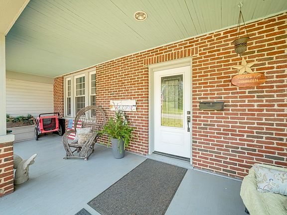 3rd image of 507 Peaks St