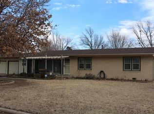 3220 N Carlock St, Wichita, KS 67204