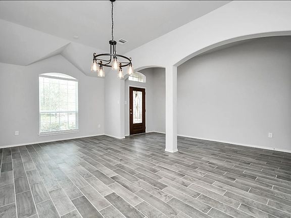 3rd image of 3543 Sunlight Springs St #1